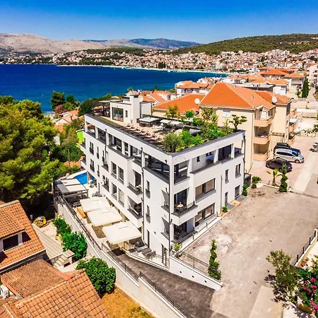 Valentina With Pool Appartement Trogir